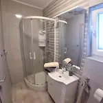 شقة Matoc