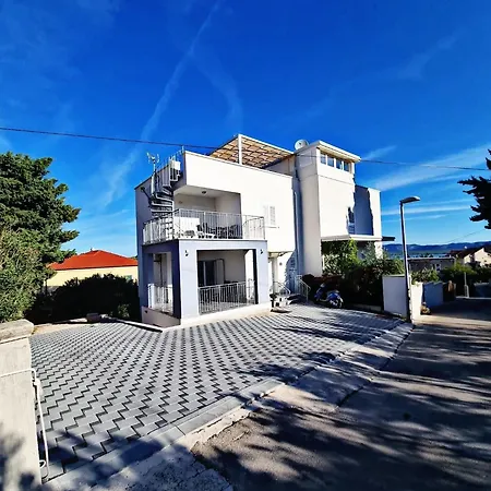 Matoc Apartment